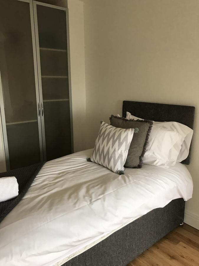 1 Farnsby Street Apartment 19 Swindon Eksteriør billede